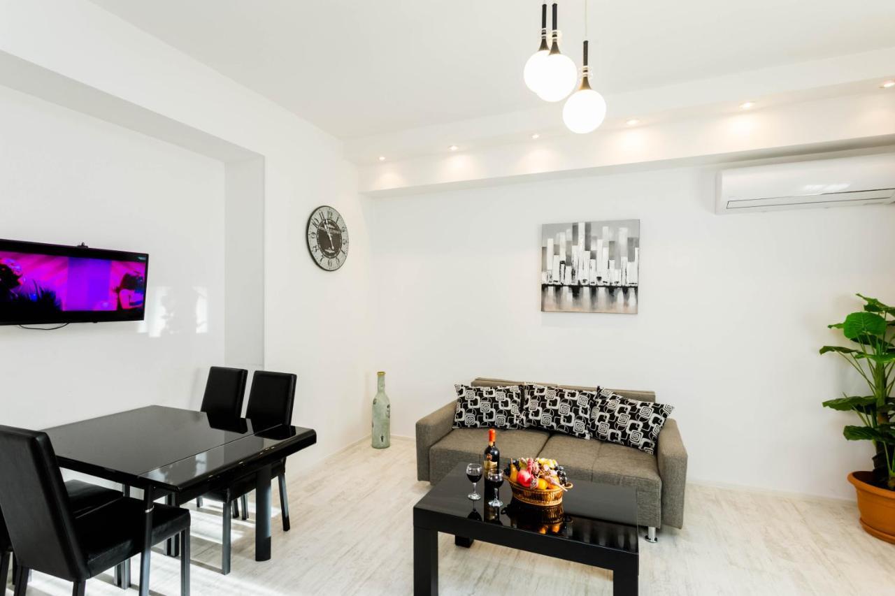 Luxury Apartment In The City Centre Tbilisi Exterior foto